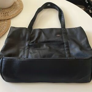 Jessica Simpson bag